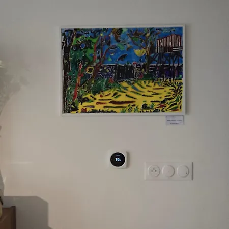 Cozy Renovated Behind Station * آركاشو